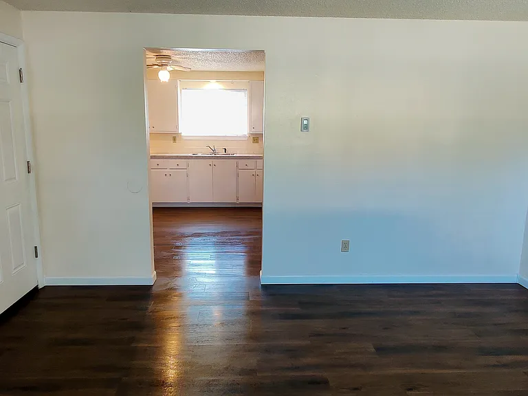 417 W Idaho Ave #C — Photo 7
