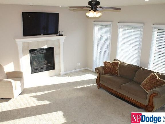2nd image of 128 Longwood Dr