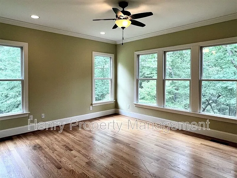 5804 Yates Mill Pond Rd — Photo 10