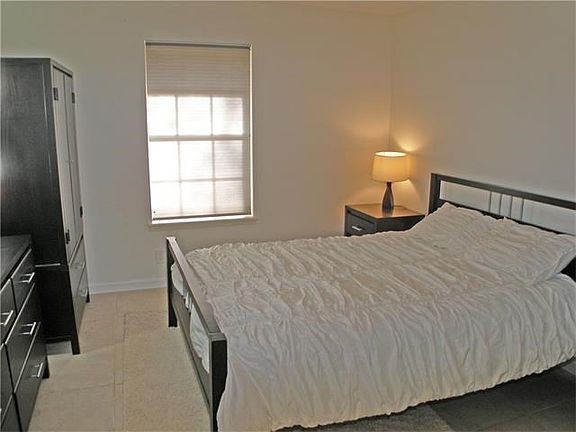 Good sized bedroom