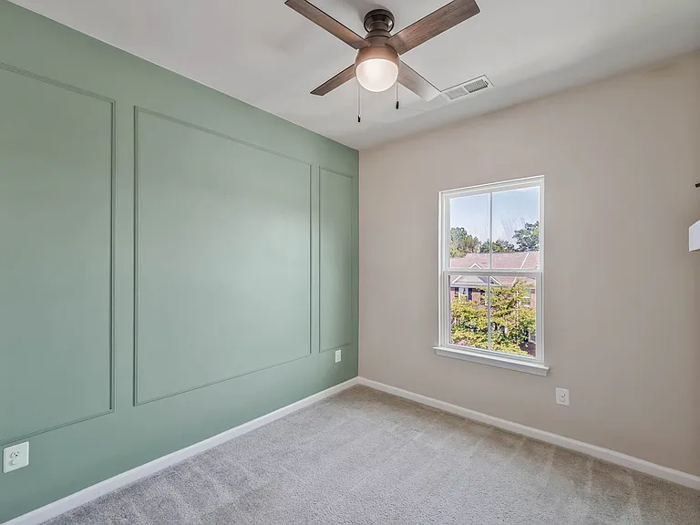 10711 Hinton Way — Photo 34