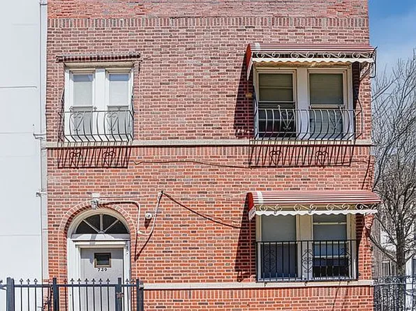 739 E 213th St, Bronx, NY 10467