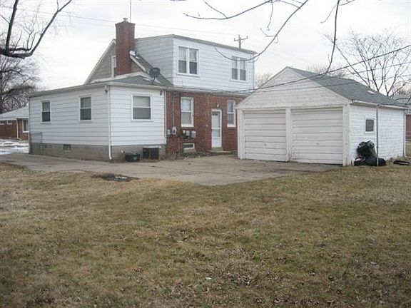 Back of house (3)