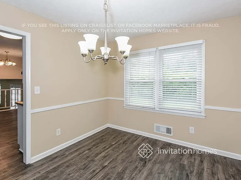 981 Flagg Way — Photo 5