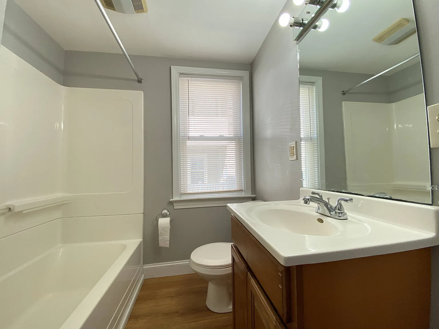 1 bed, 1.0 bath, 550 sqft, $1,450 — Photo 3