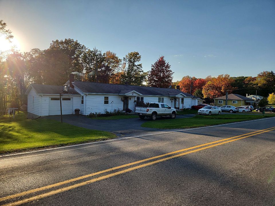 2nd image of 523 Deer Creek Rd