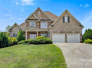 4777 Morning Glow Ln, Hickory, NC 28602