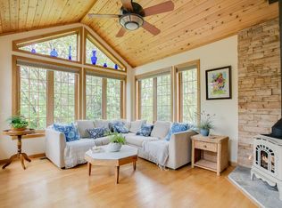 4059 Pennsylvania Ave, Eagan, MN 55123