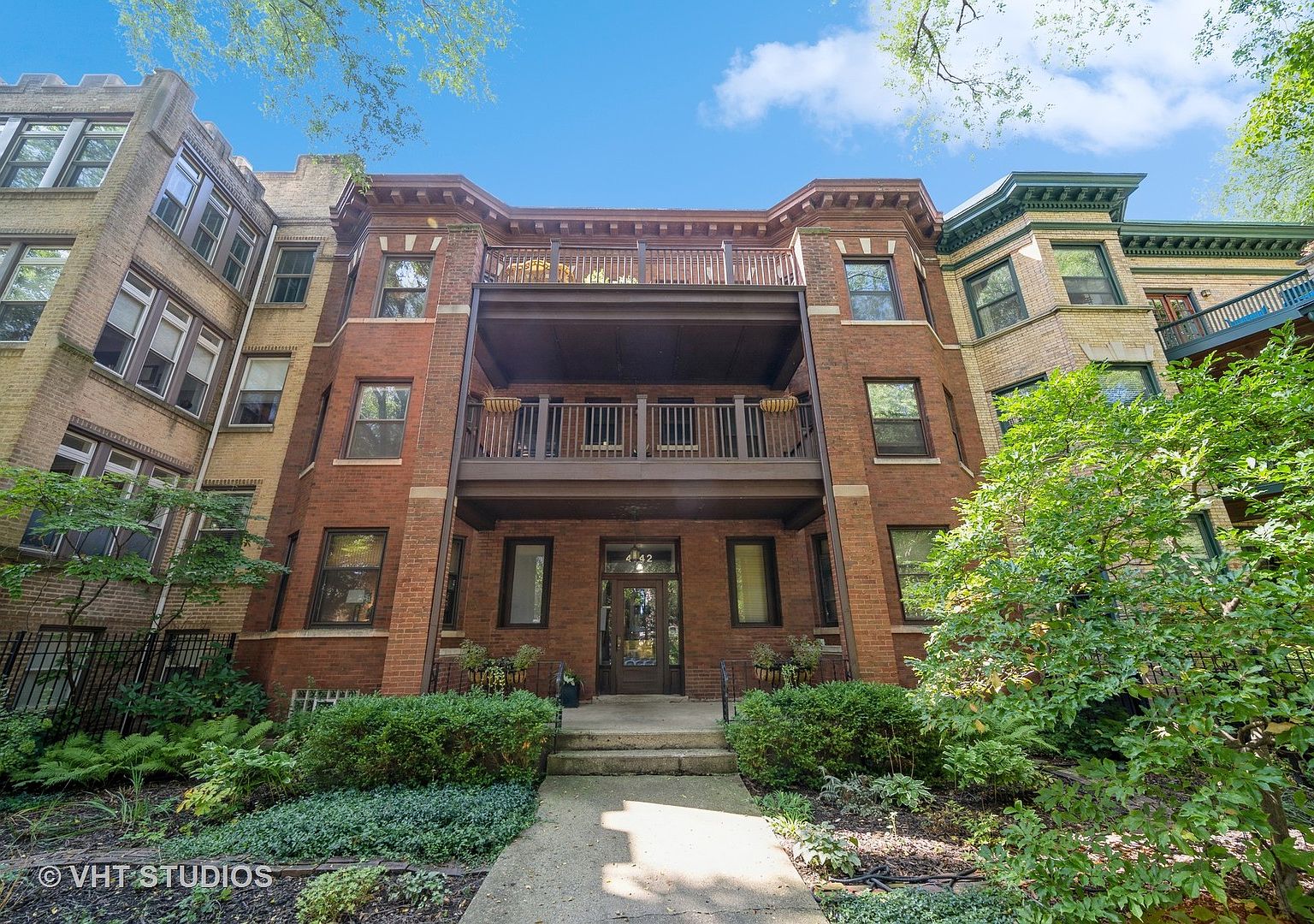 4742 N Magnolia Ave APT 2S, Chicago, IL 60640 | MLS #11885662 | Zillow