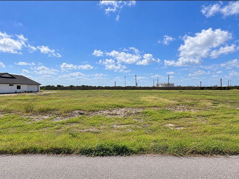 2nd image of 1509 Mariposa Ranch Dr