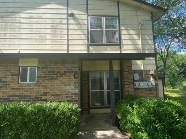 1703 N 38th St APT C