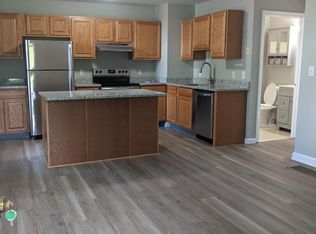 2771 Whitney Ave APT B, Hamden, CT 06518