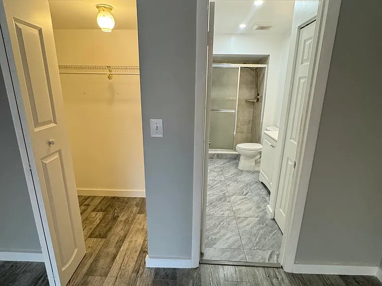 480 NW 20th St #3060 — Photo 4