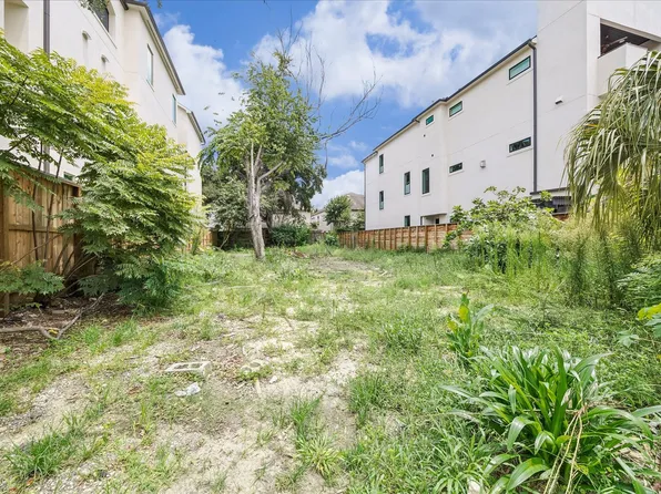 5412 Floyd St, Houston, TX 77007