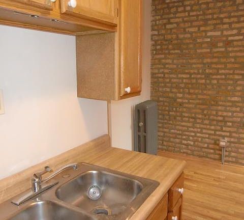 4th image of 6150 N Winthrop Ave APT 223