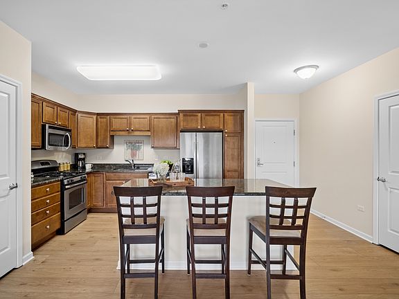 3rd image of 2220 Founders Dr APT 213