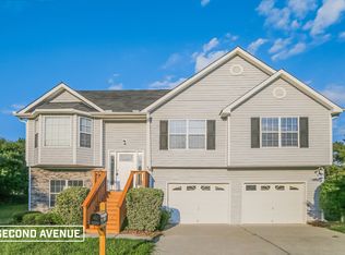 520 Hillcrest Cross Rd, Canton, GA 30115