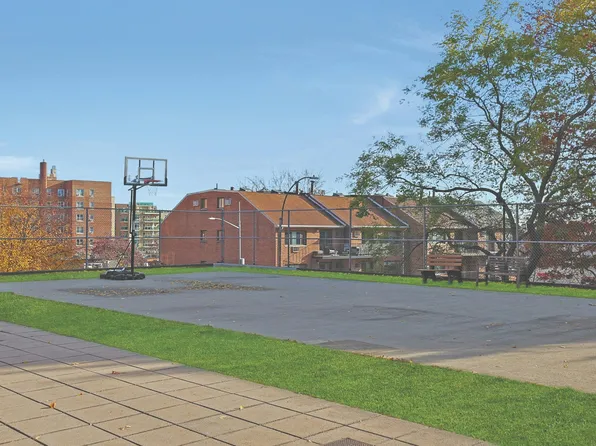 3616 Henry Hudson Parkway image 14 of 17