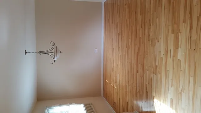 413 Hazelwood Ter photo 1
