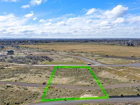 3rd image of 42 Rimrock Ests