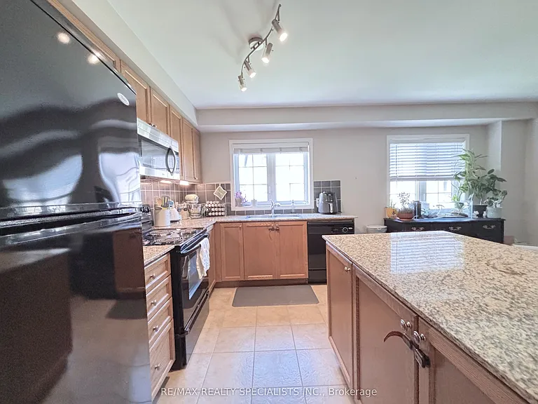 470 Beach Blvd #53 — Photo 4