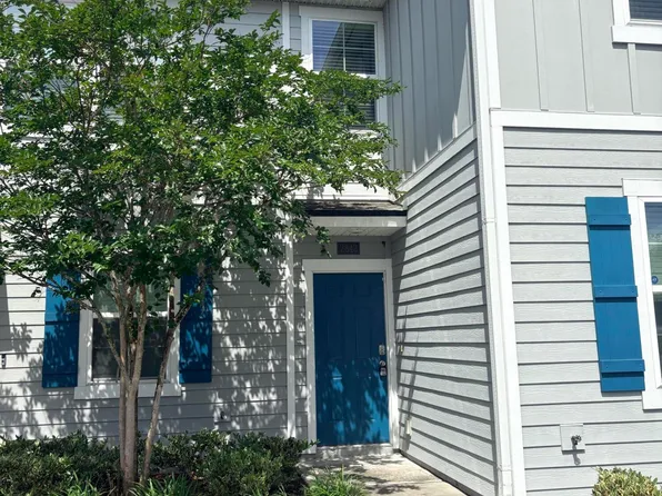 2843 Black Buck Cir, Jacksonville, FL 32225