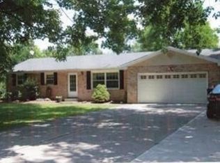 1906 Bell Rd, Hamilton, OH 45013