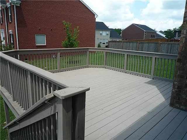 716 Arbor Springs Dr — Photo 12