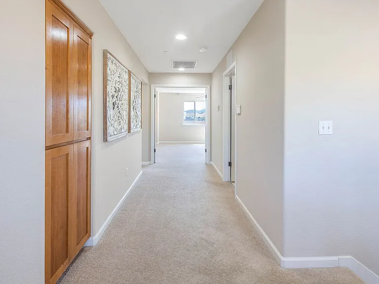 2902 Haddington Ct — Photo 31