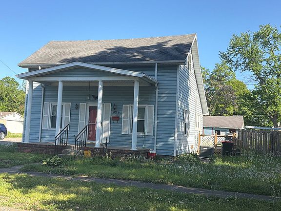 2nd image of 929 W 3rd St