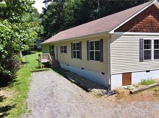 511 Laurel Valley Dr, Asheville, NC 28805