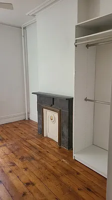 Sold by Kirrane William | media 11