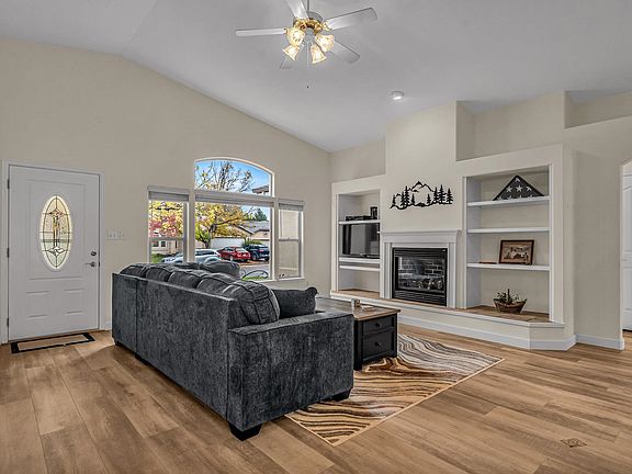 4th image of 2157 Glenstone Ct