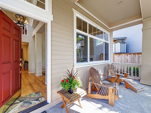 2nd image of 20624 NE 30th Ct