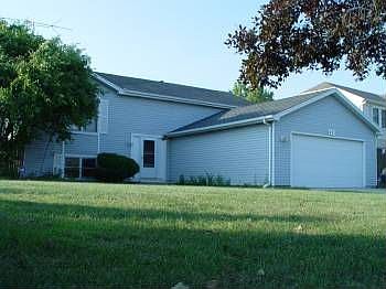 951 CAMPBELL DR NAPERVILLE 