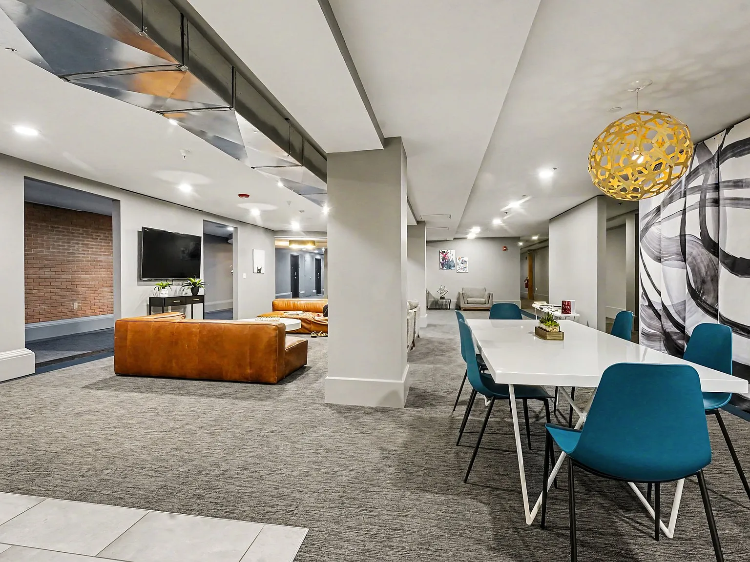 1 bed, 772 sqft, $1,800 — Photo 4