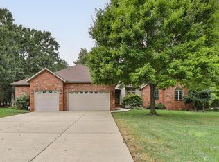 5265 N Missouri Oak Trl, Springfield, MO 65803