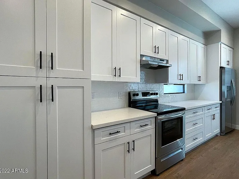 3215 E Flower St #20 — Photo 32