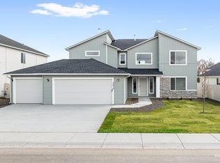 3070 S Maple Ranch Way, Nampa, ID 83686