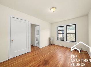 3314 W Schubert Ave, Chicago, IL 60647