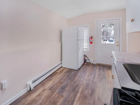 77 Swartswood Rd #A, Newton, NJ 07860