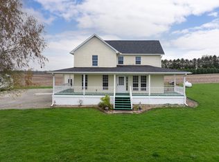 17583 Covell Rd, Morrison, IL 61270