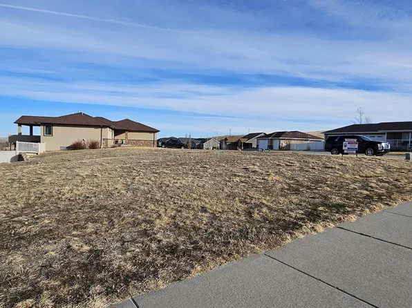 2844 Player Dr, Casper, WY 82601