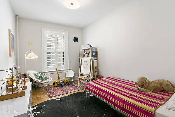 Sold by Corcoran | media 16