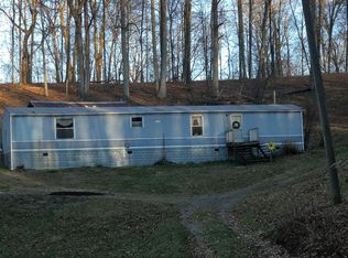 204 Our Rd, Nallen, WV 26680