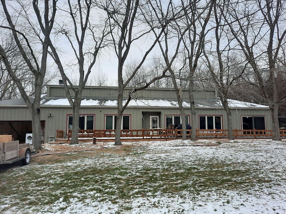 2nd image of N23W27018 Shelley Lynn Dr