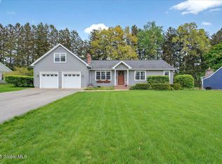 24 Glen Ter, Glenville, NY 12302
