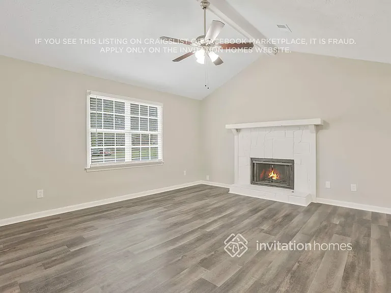 145 W Forest Dr — Photo 4