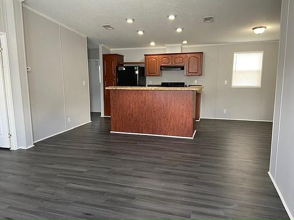 3rd image of 360 SW 135th Ter #206