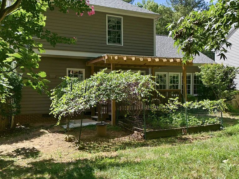 115 Lonebrook Dr — Photo 51